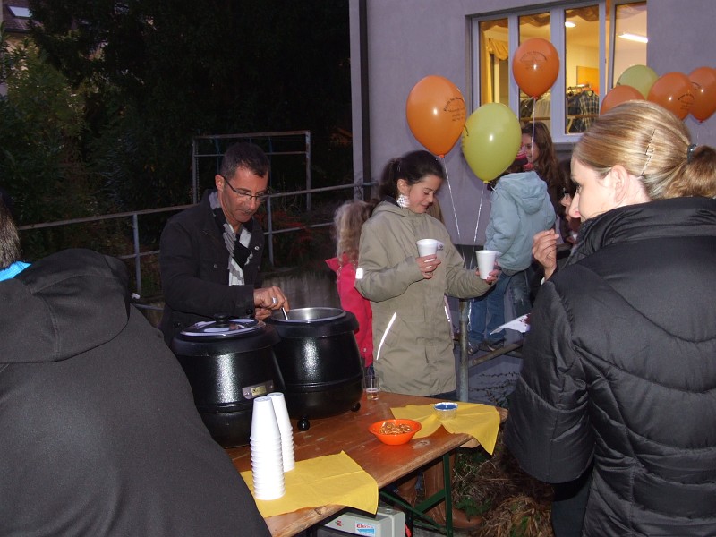 eroeffnungsapero_2011_13.jpg